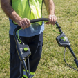 Превью картинка Газонокосилка аккумуляторная Greenworks GC82LM51SP2 (2515907COMBO)