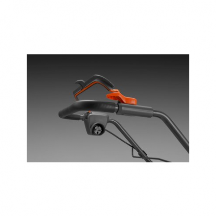 Газонокосилка электрическая Husqvarna LC 141C Газонокосилка электрическая Husqvarna LC 141C