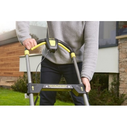 Газонокосилка аккумуляторная Ryobi RY18LMX40A-0 Газонокосилка аккумуляторная Ryobi RY18LMX40A-0