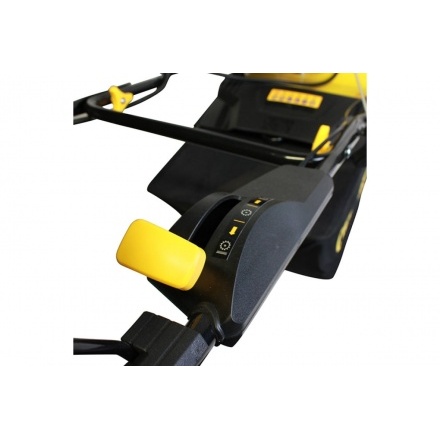 Скарификатор для газона Champion GSC5140 Скарификатор для газона Champion GSC5140