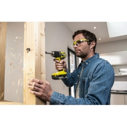 Дрель-шуруповерт аккумуляторная Ryobi HP RDD18C-220S Дрель-шуруповерт аккумуляторная Ryobi HP RDD18C-220S