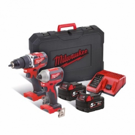 Дрель-шуруповерт аккумуляторная Milwaukee M18 CBLPP2B-502C