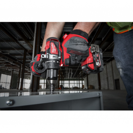 Дрель-шуруповерт аккумуляторная Milwaukee M18 BLDD2-0X Дрель-шуруповерт аккумуляторная Milwaukee M18 BLDD2-0X