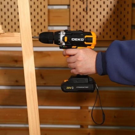 Дрель-шуруповерт аккумуляторная Deko Banger 20V (080-1005) Дрель-шуруповерт аккумуляторная Deko Banger 20V (080-1005)