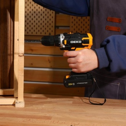 Дрель-шуруповерт аккумуляторная Deko Banger 20V (080-1005) Дрель-шуруповерт аккумуляторная Deko Banger 20V (080-1005)