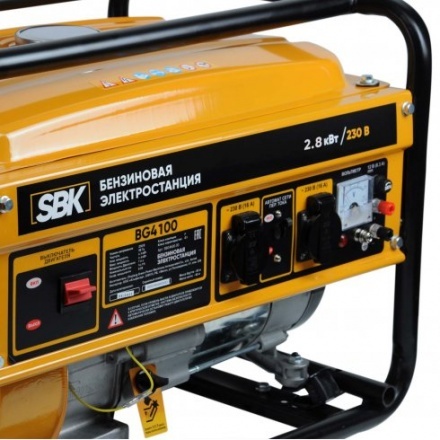 Бензиновый генератор SBK BG4100 Бензиновый генератор SBK BG4100