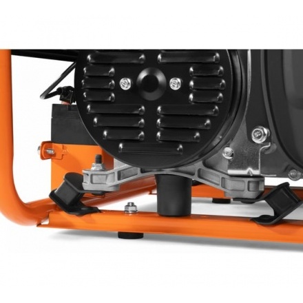 Генератор бензиновый DAEWOO GDA 3500 DFE (газовый) Генератор бензиновый DAEWOO GDA 3500 DFE (газовый)