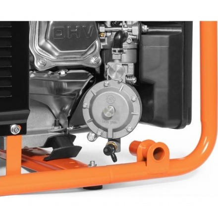 Генератор бензиновый DAEWOO GDA 3500 DFE (газовый) Генератор бензиновый DAEWOO GDA 3500 DFE (газовый)