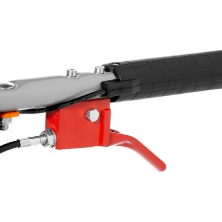 Снегоуборщик бензиновый DAEWOO DAST 1080 Снегоуборщик бензиновый DAEWOO DAST 1080