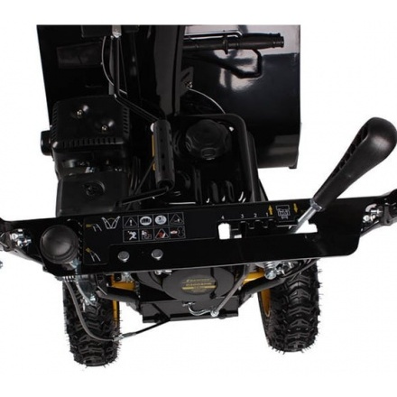 Снегоуборщик бензиновый Champion ST661 Снегоуборщик бензиновый Champion ST661