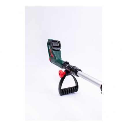 Снегоуборщик аккумуляторный Favourite OBS 21/4SP Снегоуборщик аккумуляторный Favourite OBS 21/4SP