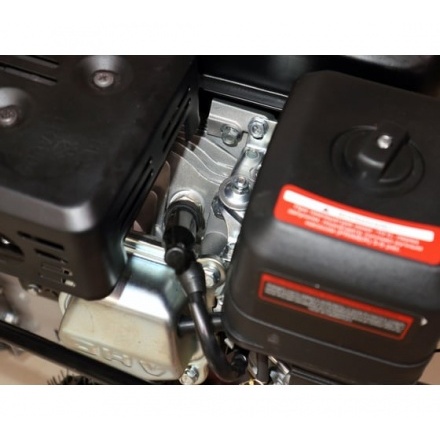 Снегоуборщик бензиновый Ресанта СБ 4800Б Снегоуборщик бензиновый Ресанта СБ 4800Б