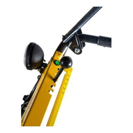 Снегоуборщик бензиновый Huter SGC 4800B Снегоуборщик бензиновый Huter SGC 4800B