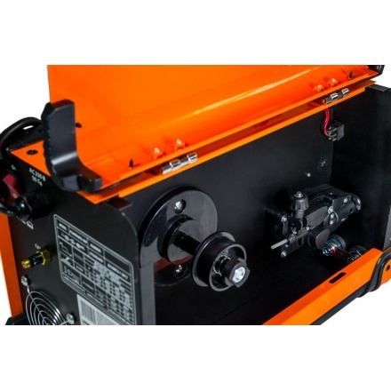 Полуавтомат сварочный Eland Powermig-200 Полуавтомат сварочный Eland Powermig-200