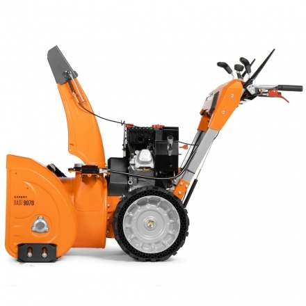 Снегоуборщик бензиновый DAEWOO DAST 9070 (LCT) Снегоуборщик бензиновый DAEWOO DAST 9070 (LCT)