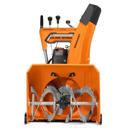 Снегоуборщик бензиновый DAEWOO DAST 9070 (LCT) Снегоуборщик бензиновый DAEWOO DAST 9070 (LCT)