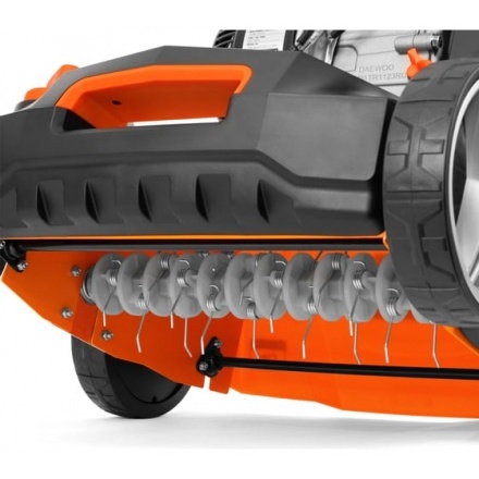 Скарификатор бензиновый DAEWOO DSC 4000 Скарификатор бензиновый DAEWOO DSC 4000