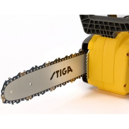 Аккумуляторная цепная пила Stiga CS 300e Аккумуляторная цепная пила Stiga CS 300e