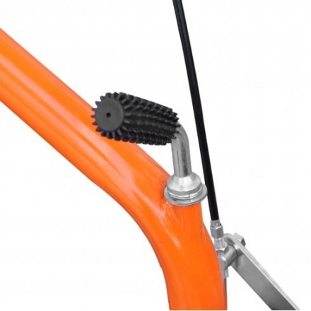 Культиватор Skiper SP-800 + колеса Brado 7.00-8 Культиватор Skiper SP-800 + колеса Brado 7.00-8