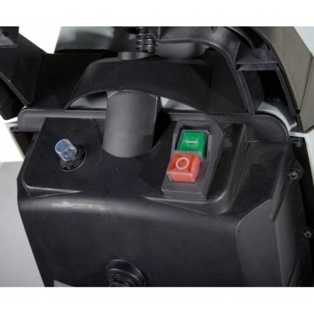 Садовый измельчитель Ресанта ИС-2500 Садовый измельчитель Ресанта ИС-2500