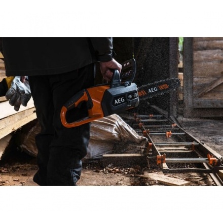 Аккумуляторная цепная пила AEG Powertools ACS18B30 Аккумуляторная цепная пила AEG Powertools ACS18B30