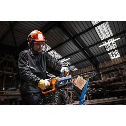 Аккумуляторная цепная пила AEG Powertools ACS18B30 Аккумуляторная цепная пила AEG Powertools ACS18B30