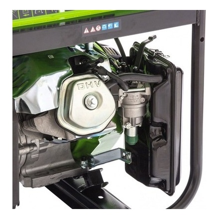 Бензиновый генератор СибрТех БС-8000Э Бензиновый генератор СибрТех БС-8000Э