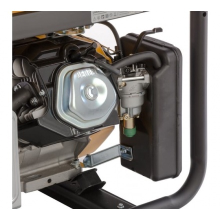 Бензиновый генератор Denzel PS 90 ED-3 Бензиновый генератор Denzel PS 90 ED-3