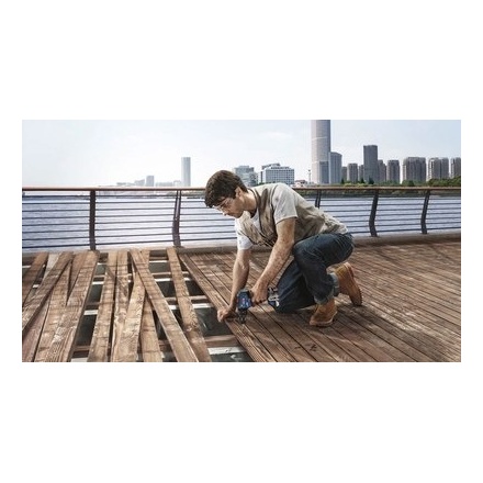 Дрель-шуруповерт Bosch GSB 18V-50 Дрель-шуруповерт Bosch GSB 18V-50