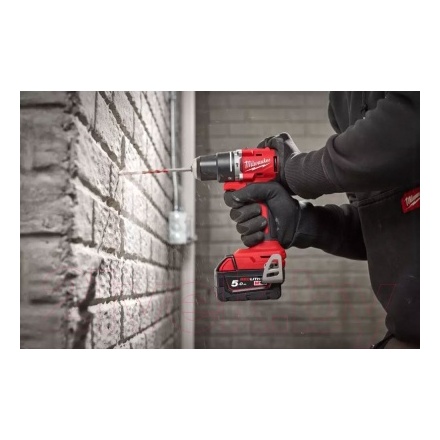 Аккумуляторная дрель-шуруповерт Milwaukee 4933492835 Аккумуляторная дрель-шуруповерт Milwaukee 4933492835