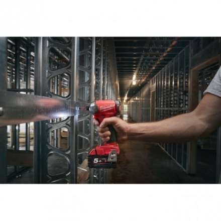 Аккумуляторный шуруповерт Milwaukee M18 FQID-0X Fuel 4933459187 Аккумуляторный шуруповерт Milwaukee M18 FQID-0X Fuel 4933459187