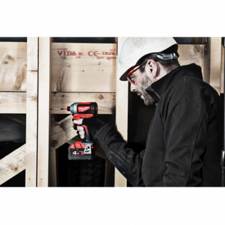 Аккумуляторный шуруповерт Milwaukee M18 CBLID-0 4933464476 Аккумуляторный шуруповерт Milwaukee M18 CBLID-0 4933464476