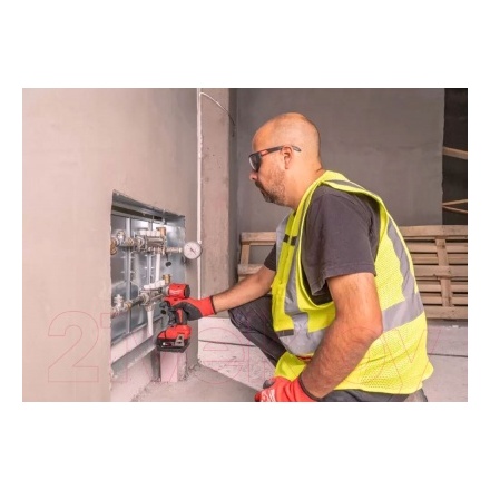 Аккумуляторный шуруповерт Milwaukee 4933492840 Аккумуляторный шуруповерт Milwaukee 4933492840