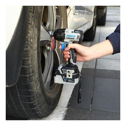 Аккумуляторный гайковерт Deko ZKIS Аккумуляторный гайковерт Deko ZKIS