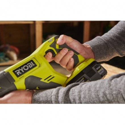 Сабельная пила Ryobi RRS18-0 Сабельная пила Ryobi RRS18-0