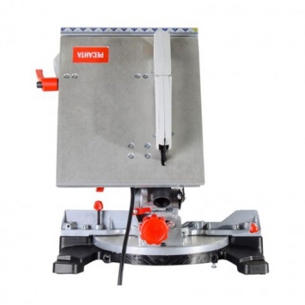 Торцовочная пила Ресанта ТП-210К (75/18/5) Торцовочная пила Ресанта ТП-210К (75/18/5)