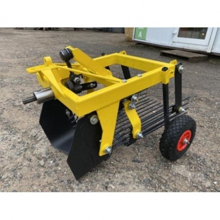 Картофелекопалка ЛКМ-1П к мотоблоку МТЗ Картофелекопалка ЛКМ-1П к мотоблоку МТЗ