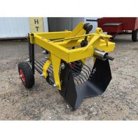 Картофелекопалка ЛКМ-1П к мотоблоку МТЗ Картофелекопалка ЛКМ-1П к мотоблоку МТЗ