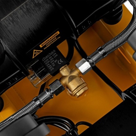 Воздушный компрессор Denzel DLP-3000/50 Воздушный компрессор Denzel DLP-3000/50