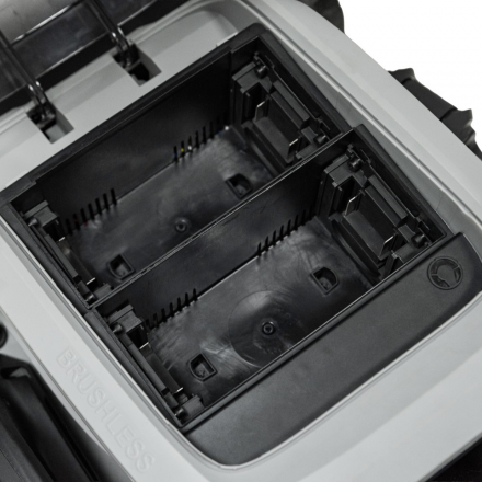 Газонокосилка аккумуляторная HYUNDAI L-447iON Газонокосилка аккумуляторная HYUNDAI L-447iON