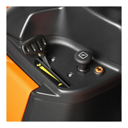 Райдер бензиновый Daewoo Power DLT 98 HV Райдер бензиновый Daewoo Power DLT 98 HV