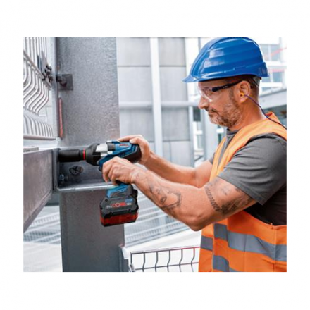 Профессиональный гайковерт Bosch GDS 18V-1050 H (0.601.9J8.502) Профессиональный гайковерт Bosch GDS 18V-1050 H (0.601.9J8.502)