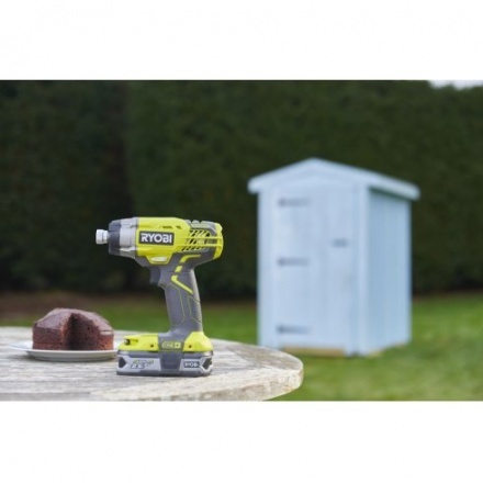 Аккумуляторный шуруповерт Ryobi R18ID3-0 (5133002613) Аккумуляторный шуруповерт Ryobi R18ID3-0 (5133002613)