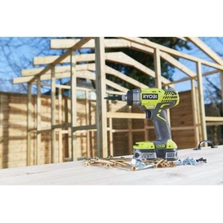 Аккумуляторный шуруповерт Ryobi R18ID3-0 (5133002613) Аккумуляторный шуруповерт Ryobi R18ID3-0 (5133002613)