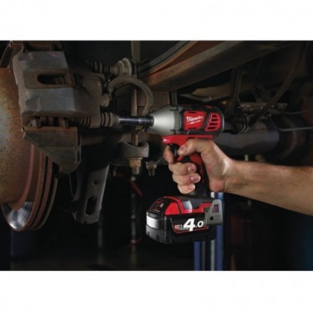Аккумуляторный гайковерт Milwaukee M18 BIW38-0 4933443600 Аккумуляторный гайковерт Milwaukee M18 BIW38-0 4933443600