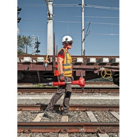 Аккумуляторный гайковерт Milwaukee M18 FHIWF1R-122С 4933493141 Аккумуляторный гайковерт Milwaukee M18 FHIWF1R-122С 4933493141