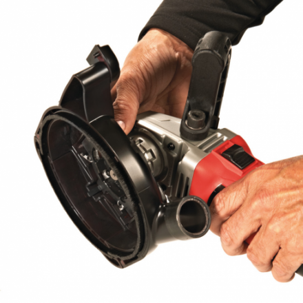 Угловая шлифовальная машина Milwaukee AGV 15-125XC DEG-SET 4933448035 Угловая шлифовальная машина Milwaukee AGV 15-125XC DEG-SET 4933448035