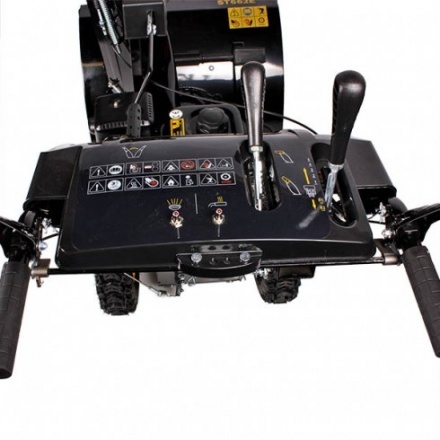 Снегоуборщик бензиновый Champion ST662E Снегоуборщик бензиновый Champion ST662E