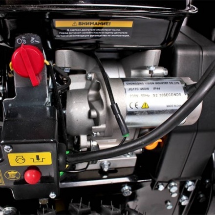 Снегоуборщик бензиновый Champion ST662E Снегоуборщик бензиновый Champion ST662E