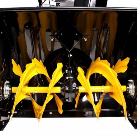 Снегоуборщик бензиновый Champion ST662E Снегоуборщик бензиновый Champion ST662E